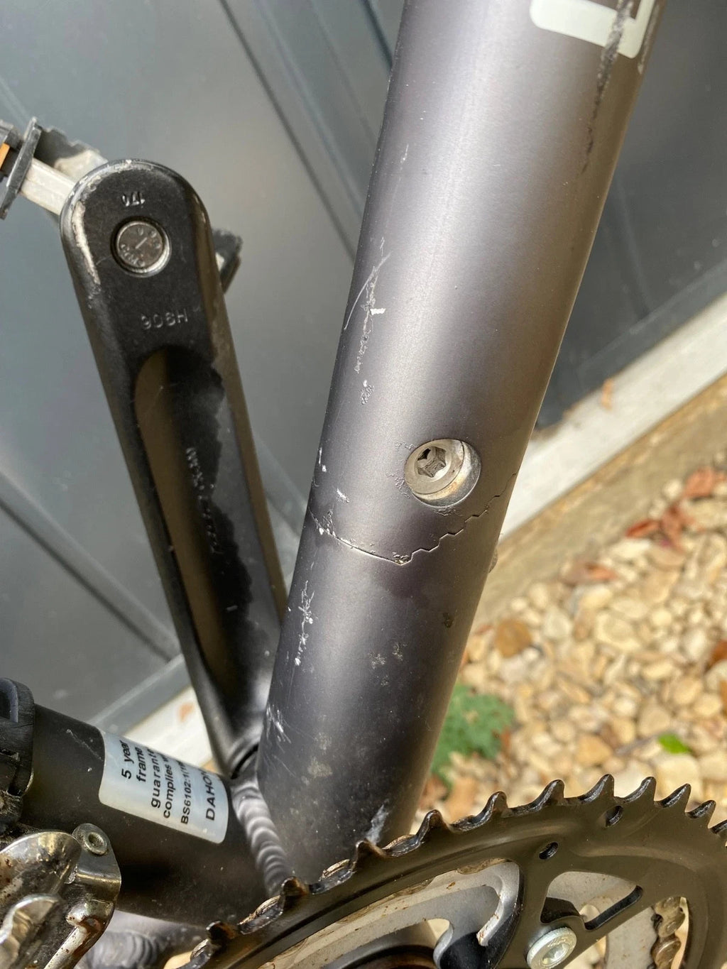 Dahon Matrix 2010 folding mountain bike, aluminium frame.