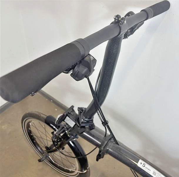 Brompton P Line 4 Speed 2022 Low Handlebar Folding Bike - Midnight Black