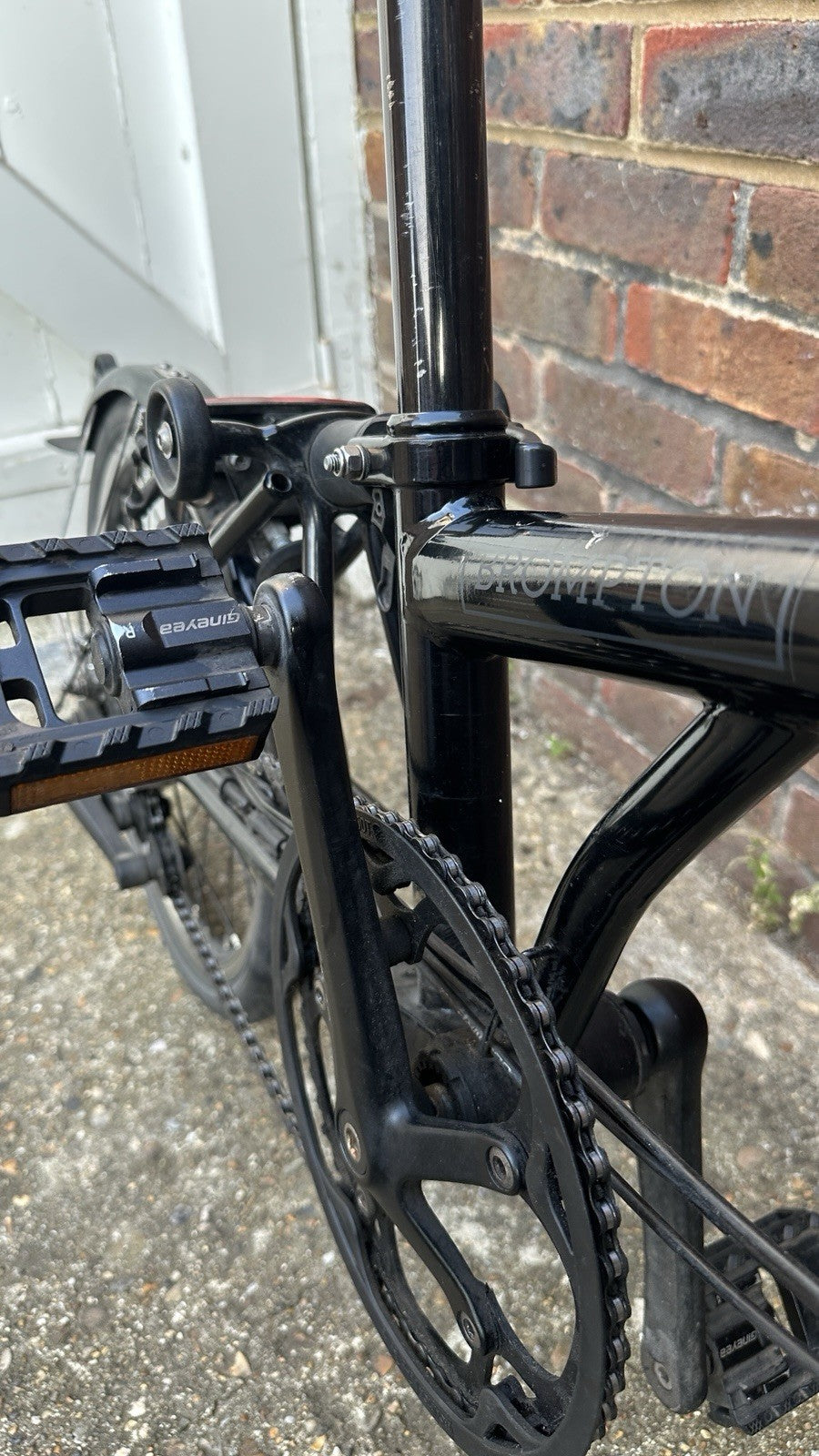 Brompton M6L 2019 6 Speed Folding Bicycle Black edition