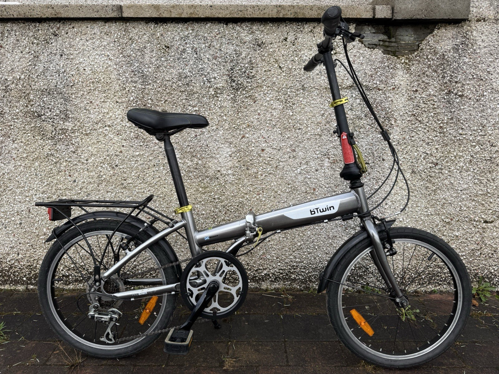 B’Twin Hoptown 20” Folding Bike