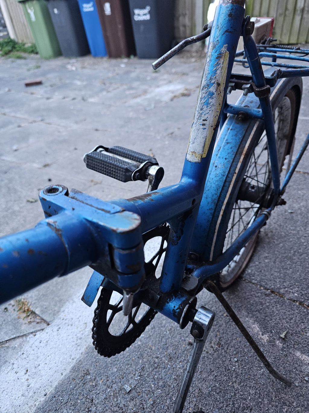 Raleigh Twenty Shopper Fold Up Bike Frame 20" Wheels Made In Poland