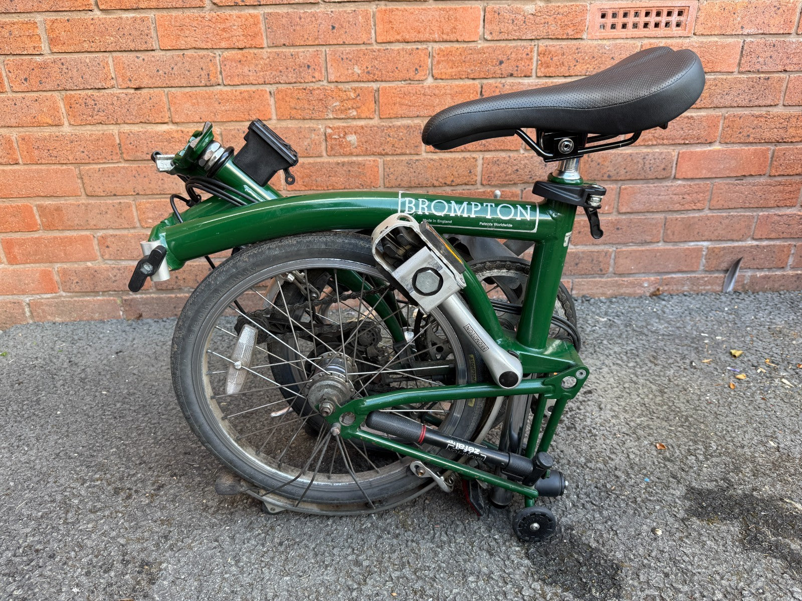 Brompton L6 (6 Speed) folding bicycle -BRITISH RACING GREEN (GOOD CONDITION)