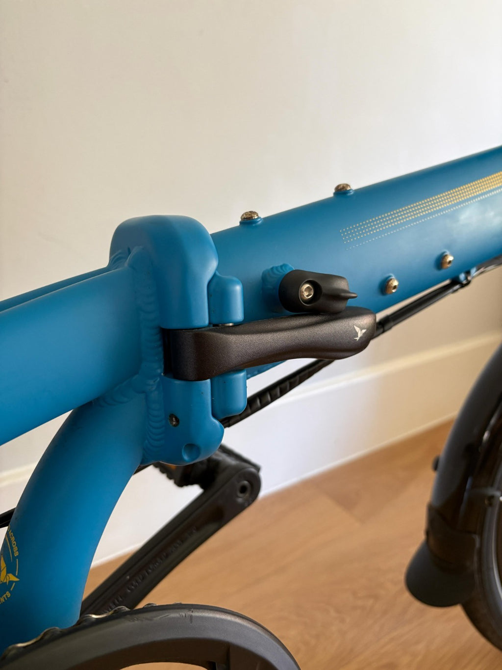 Tern Link C8 Folding Bike 8 Speed  – Excellent Condition!