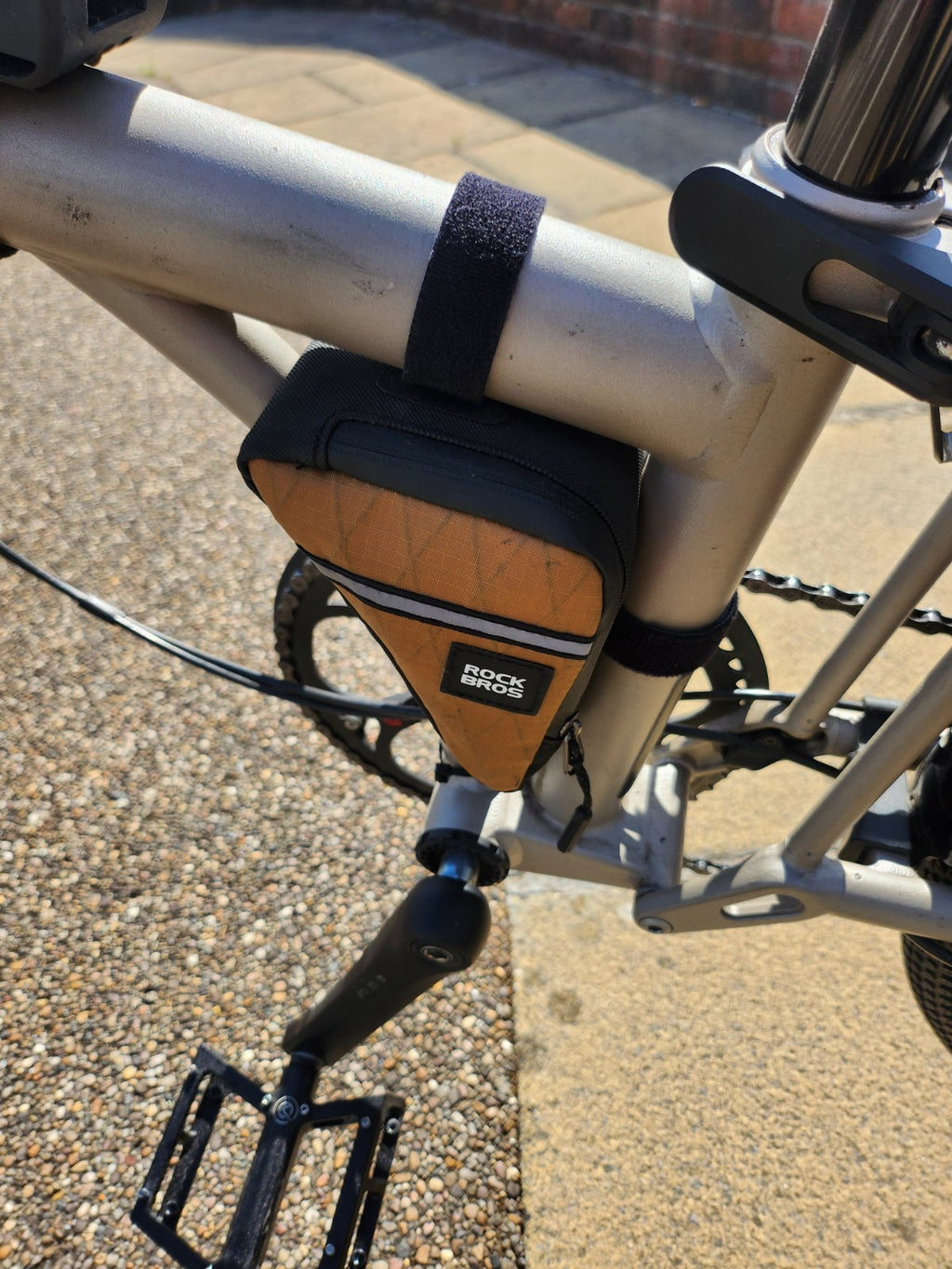 Brompton G Line Medium / Large Folding Bike 8-Speed, Traildust White