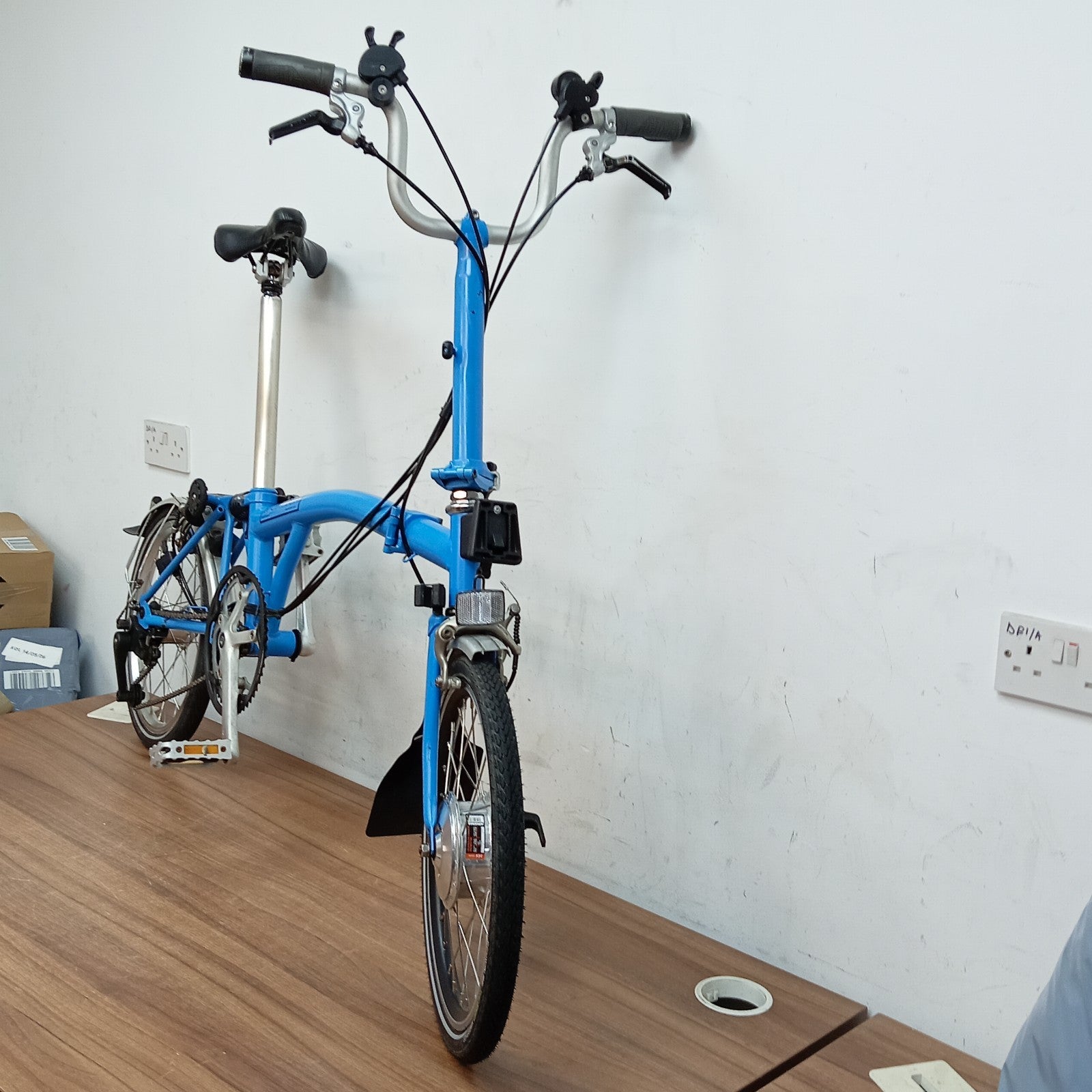 Brompton C Line M6L Folding Bike Arctic Blue 6 Speed Folding Bicycle