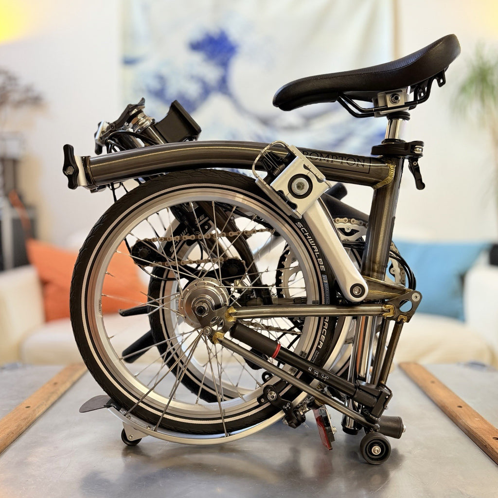 L@@K… Brompton C-Line 6 Speed Low Handlebar Rare Clear Lacquer Finish - New :)