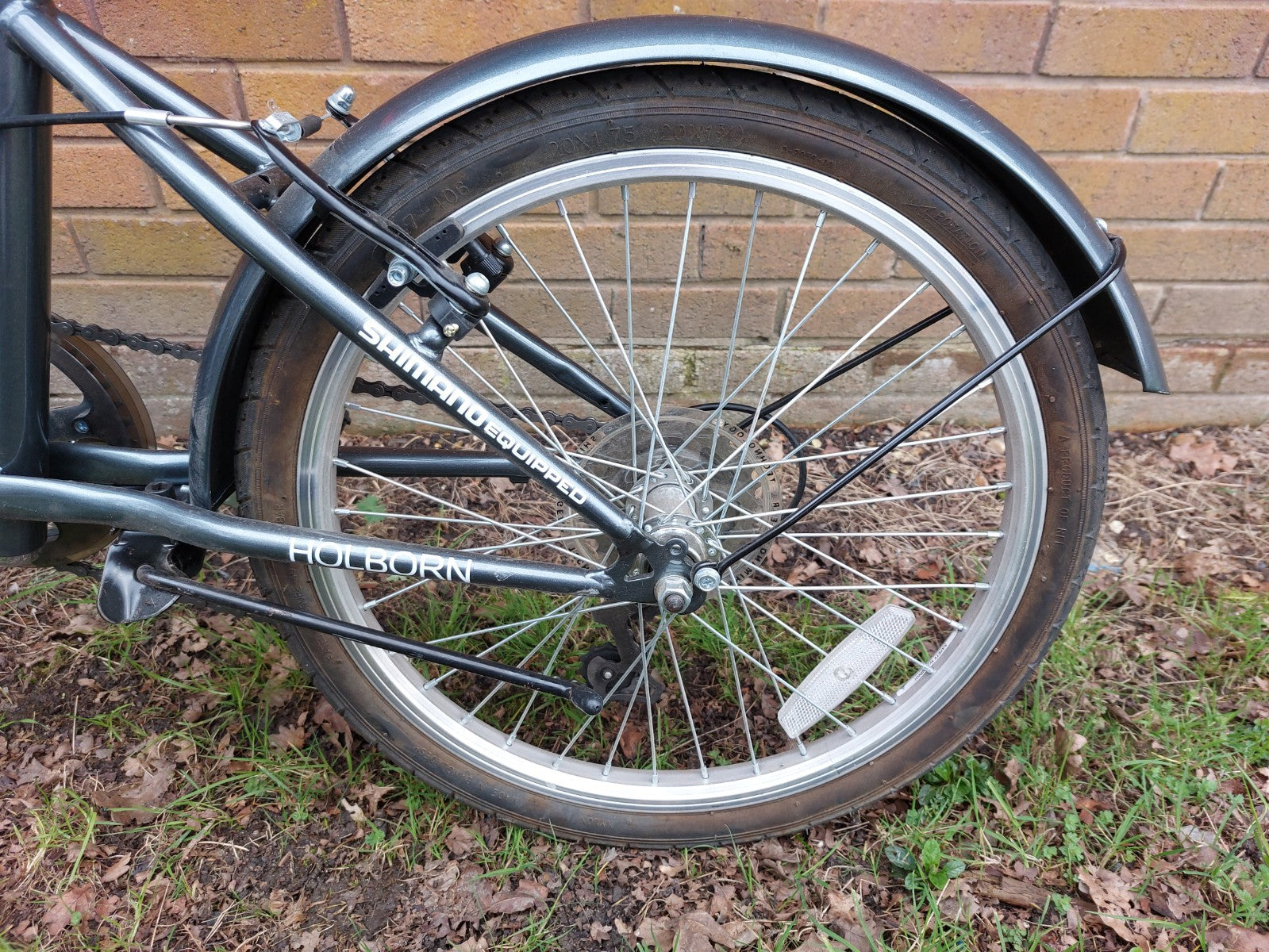 Holborn Challenge 20-inch Wheels Folding Bike Unisex  6 Gears COLLECTION ONLY