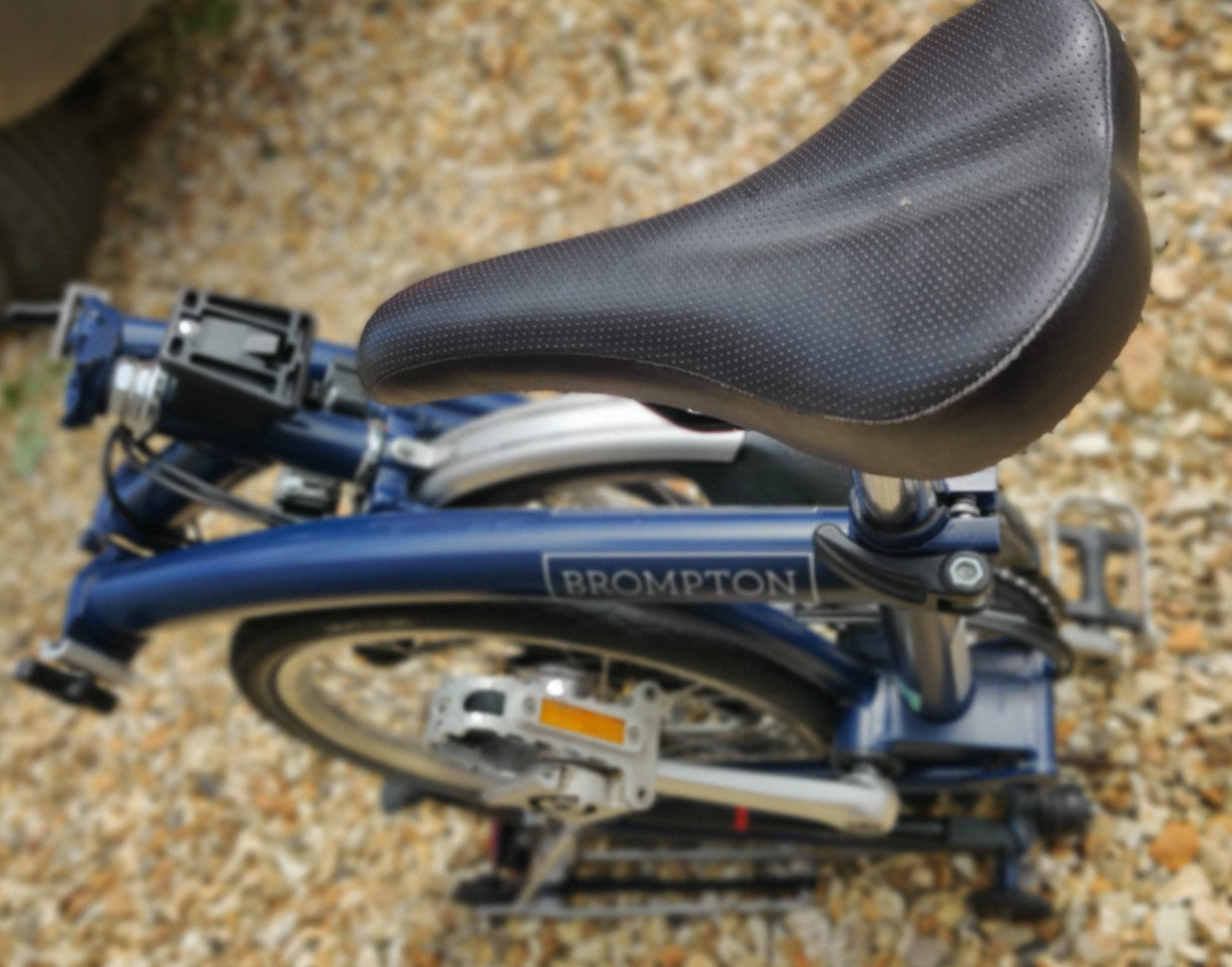 Brompton M6R 2017 Folding Bike - Navy 6 Speed w Rear Rack - Good Working Order