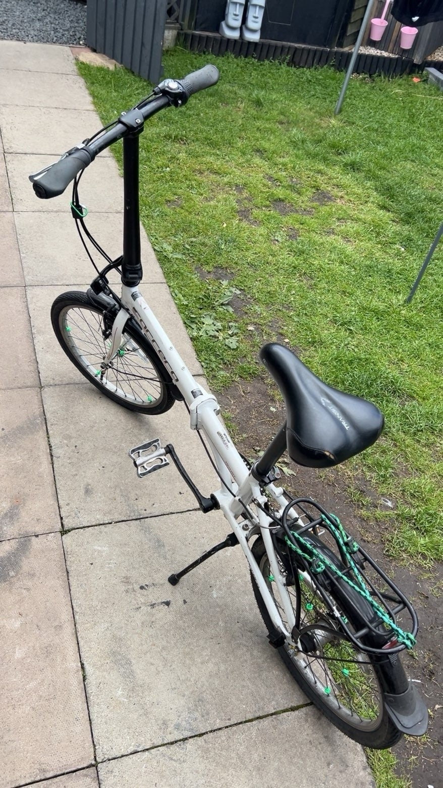 Carrera Transit Folding Bike 20" Aluminium Mudguards Rack White Black
