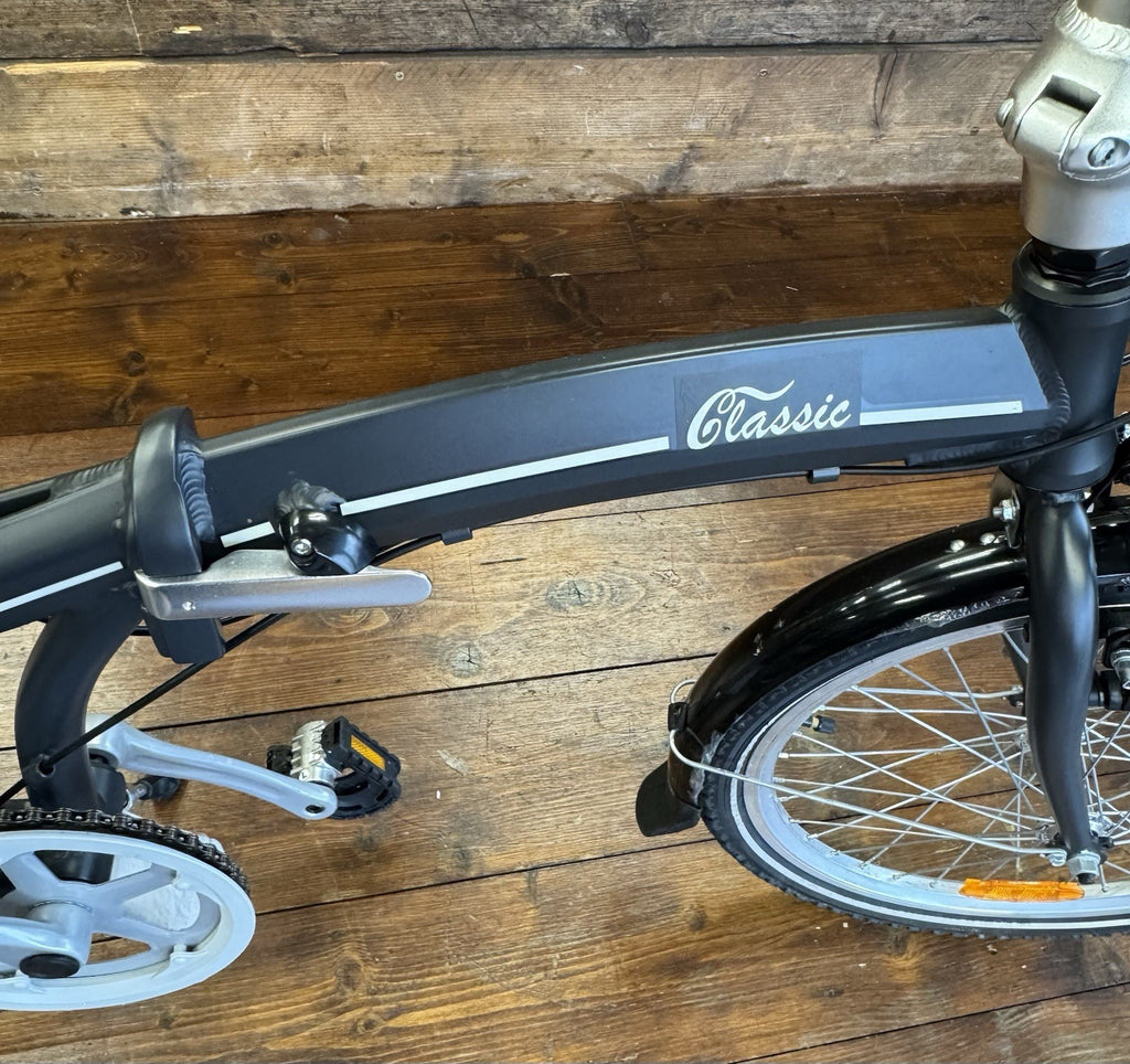 Denver Classic 001 Folding Bike 7 Speed with Lights, Rack and Mudguards
