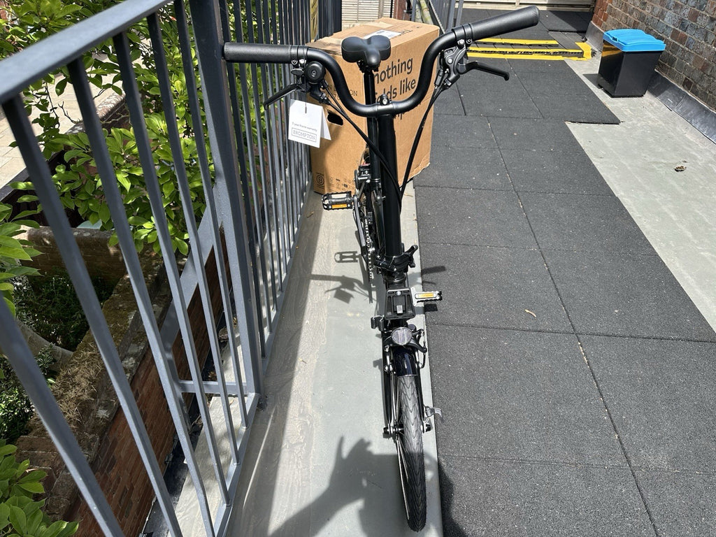 Brompton Folding Bike - C Line 12 Speed 2026 M Handlebar - Matt Black New in Box