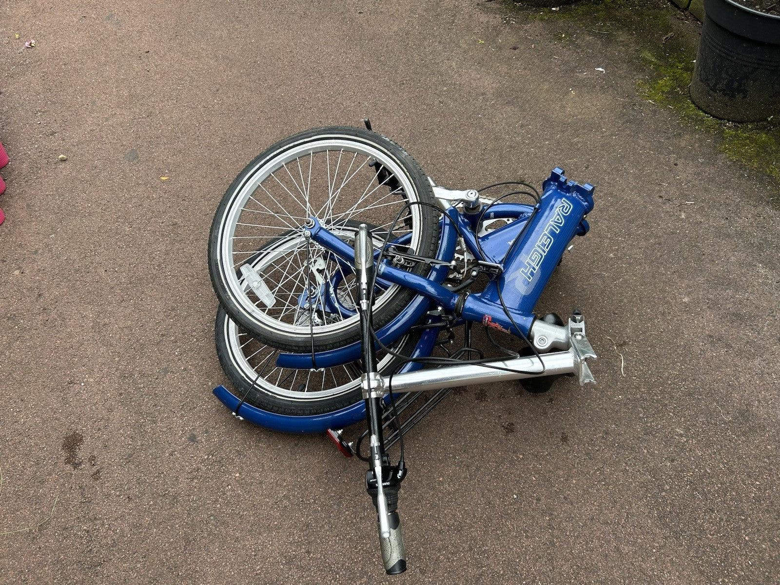 Raleigh Caldera Folding Bicycle