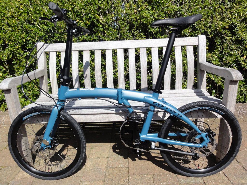CARRERA INTERCITY DISC 9-SPEED FOLDING BIKE - MINT++
