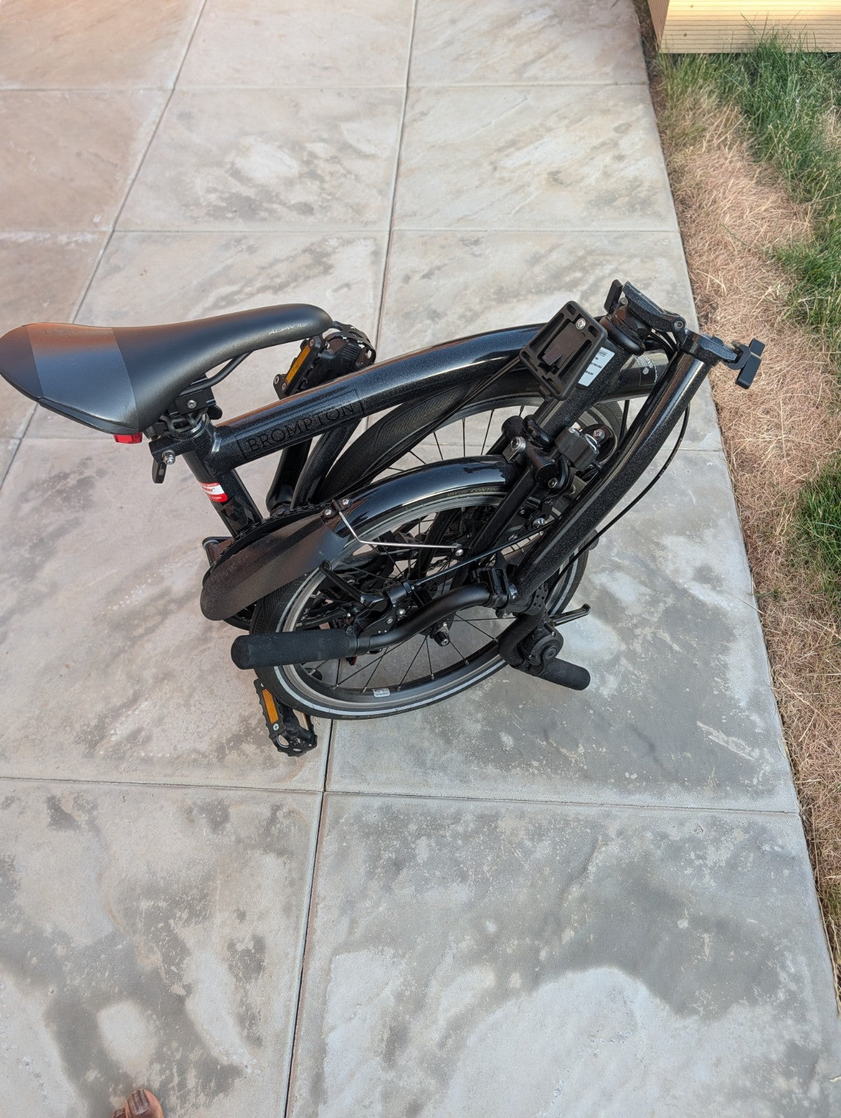Brompton P-Line 4-Speed - Midnight Black Metallic (Rare Colour) - Late 2022