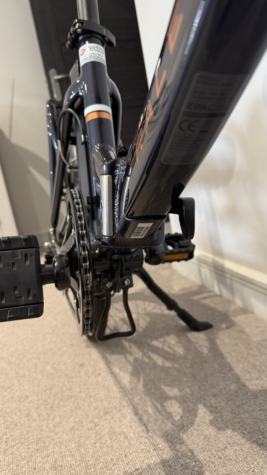 Raleigh stow e way Folding Bike Black