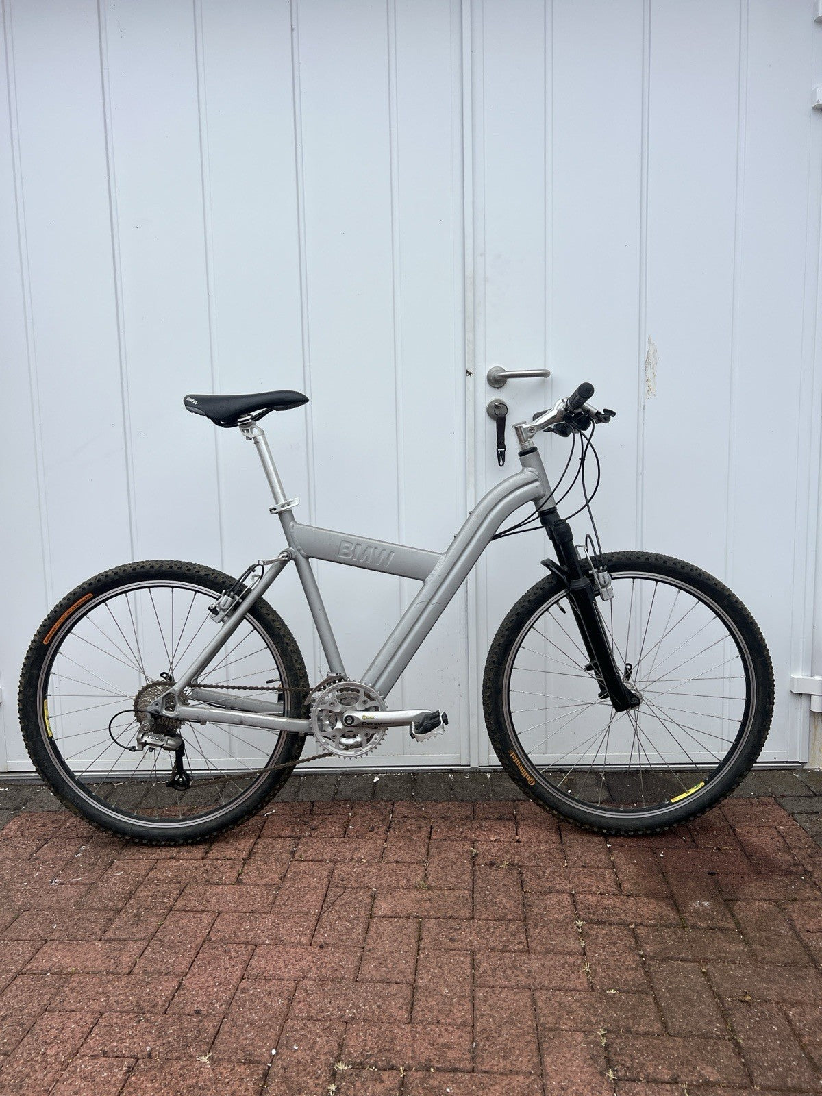 BMW Q3.S Retro Folding Mountain Bike