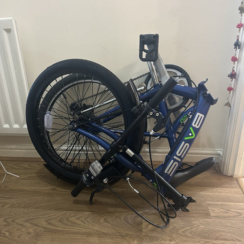 BASIS Compact 20in Blue Folding Bike 6-Speed Shimano, Mudguards Kickstand