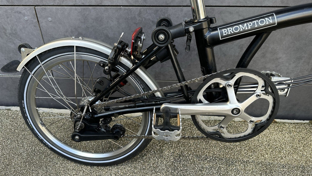 Brompton H6L Black (6 Speed) – 2021 - Fully Serviced, Excellent Cond + Extras
