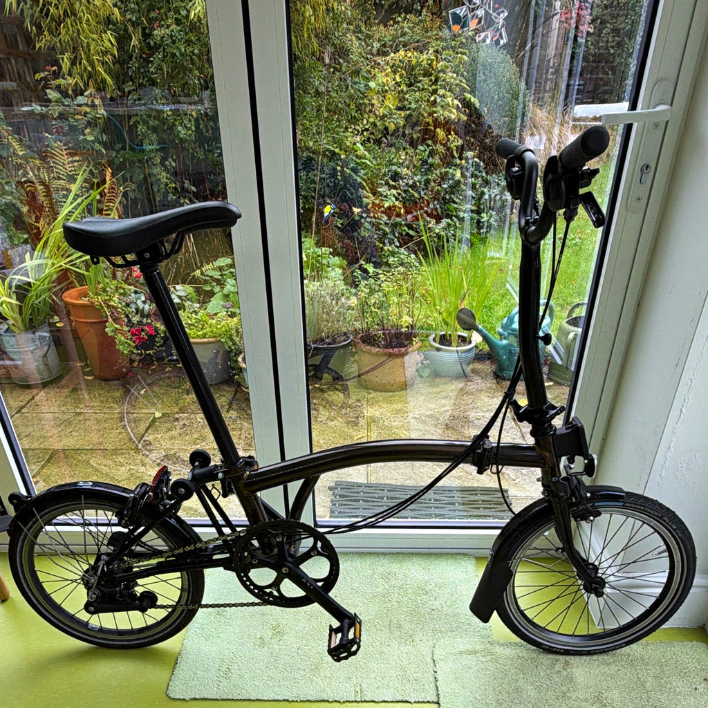 Brompton C Line Folding Bike 6-Speed. Lacquered bronze colour. 2021 model.