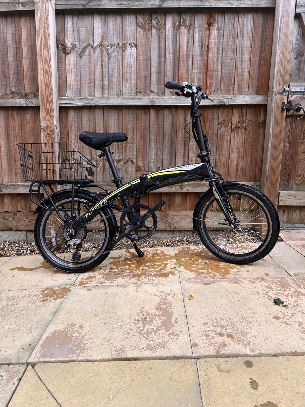 Carrera Crosscity E  Folding Bike Pedal Assist