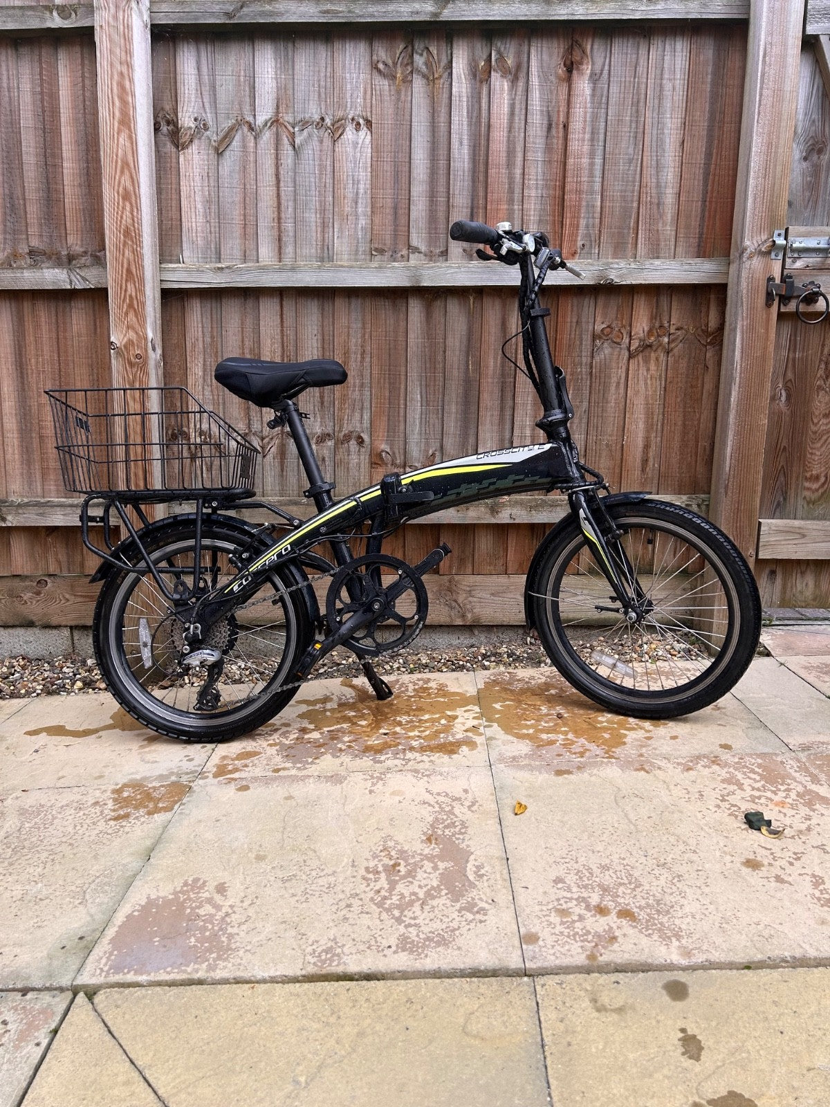 Carrera Crosscity E  Folding Bike Pedal Assist
