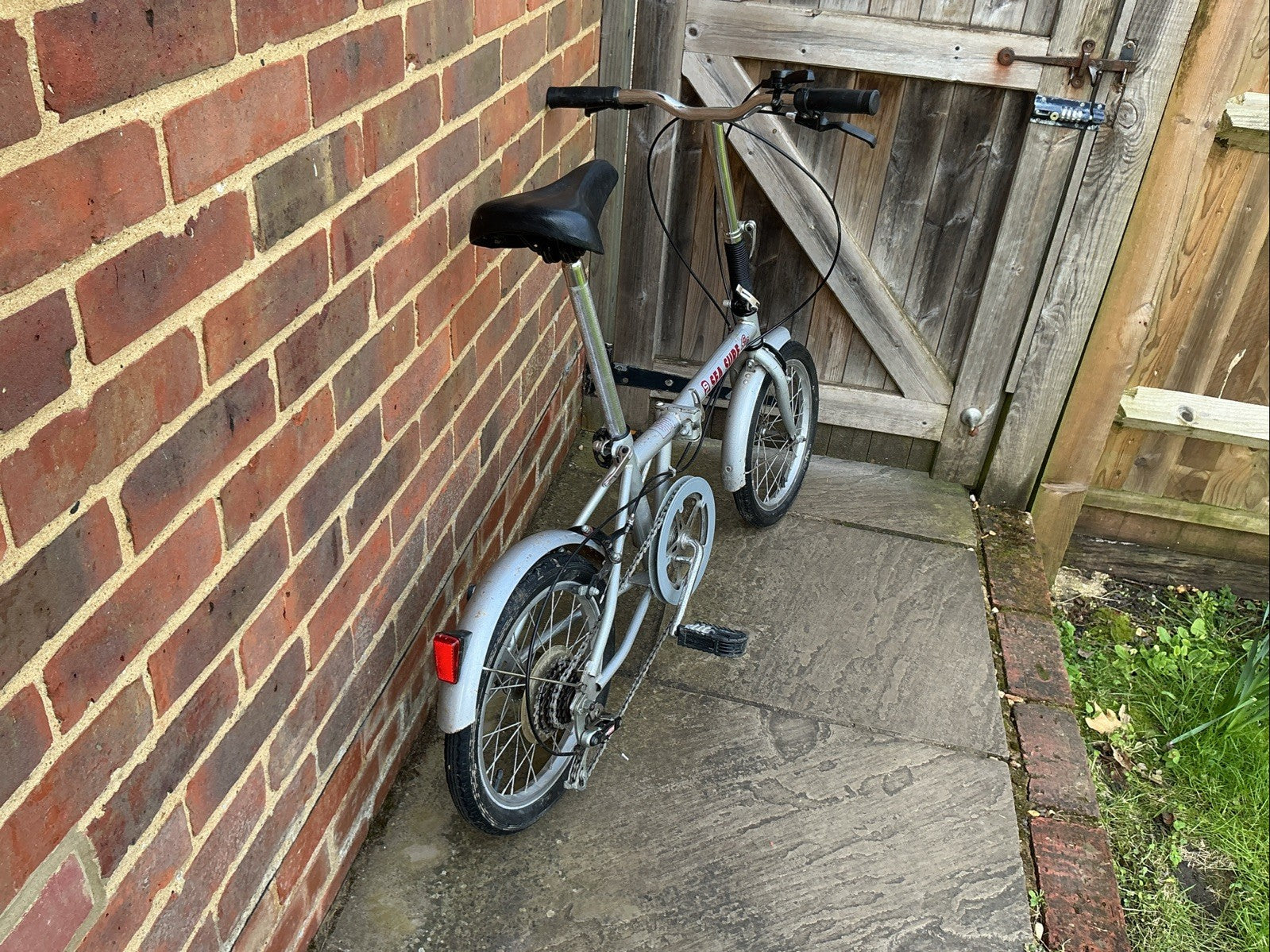 Sea Sure Folding Bike Ideal For Commute Or Boat 16 Inch Wheels G.W.O