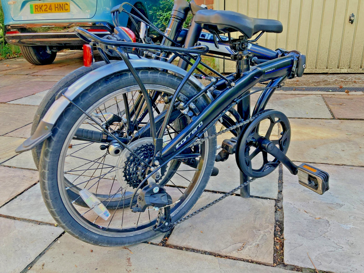 Carrera Intercity Foldable Bicycle, 8 gears, alluminium frame