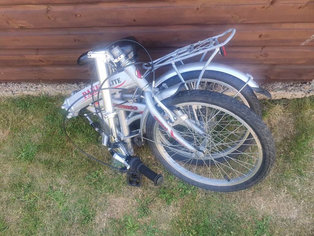 Ammaco Pakka Lite 20 Inch Wheel 6 Speed Alloy Folding Bike Silver