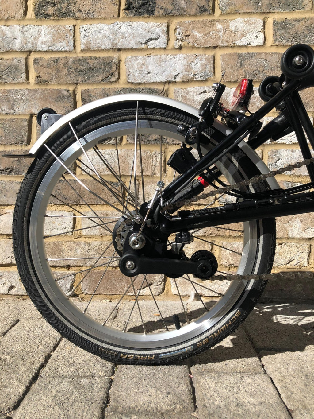 Brompton Black M6L (C Line 6 Speed) with Dynamo - WORLDWIDE SHIPPING