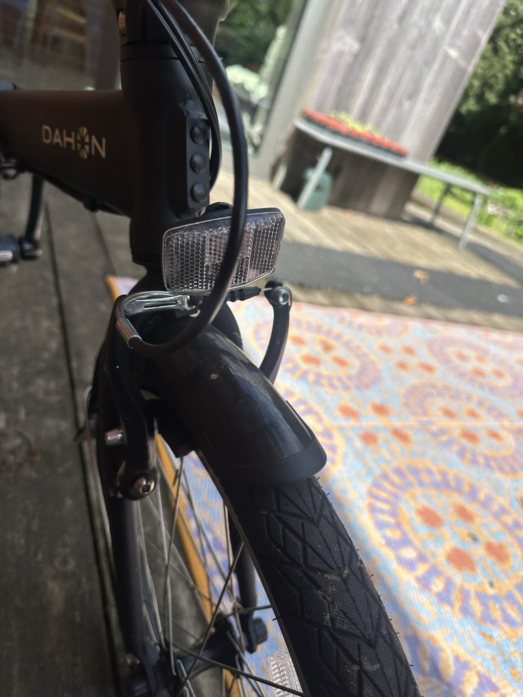 Dahon Vybe City Folding Bike 7-Speed, matte black