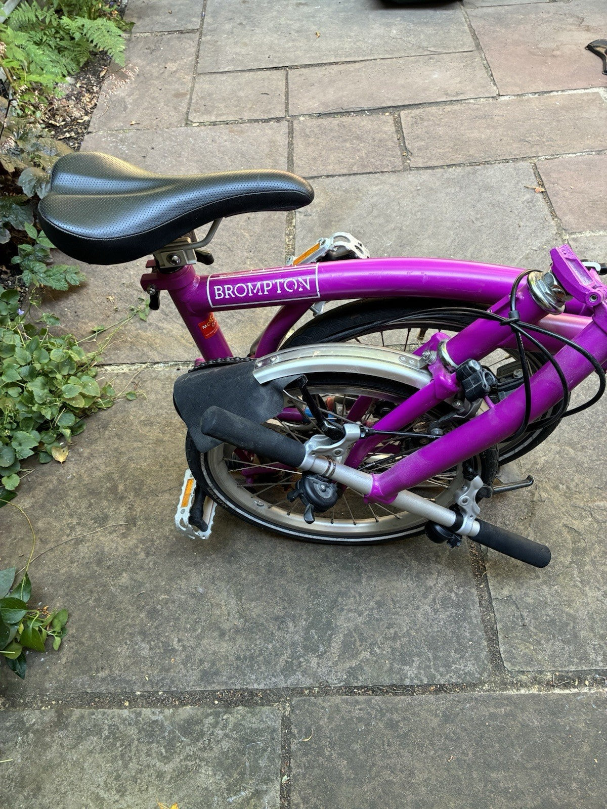 Brompton Folding Bike 3-Speed Limited Addition ‘ Berry Crush’ Little Used