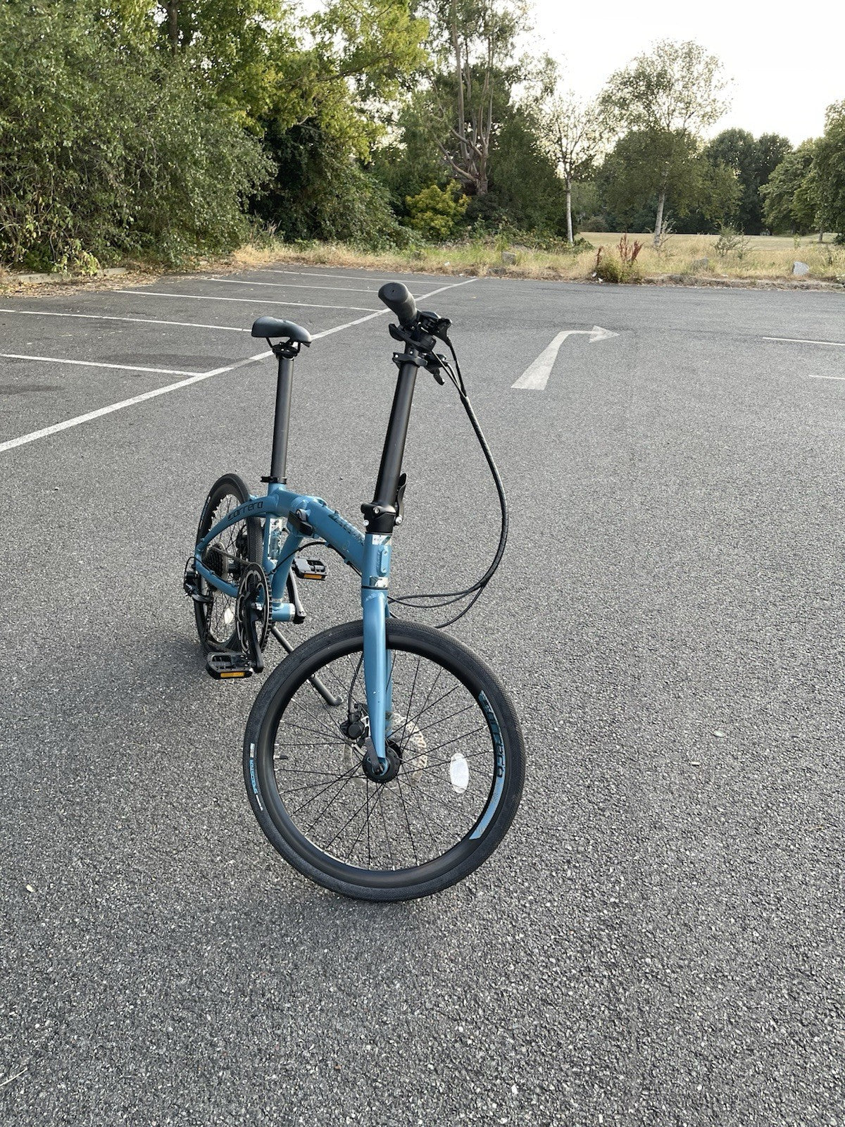 Carrera Intercity Disc 8-Speed Folding Bike.  Edition Matte Teal Blue 20inch