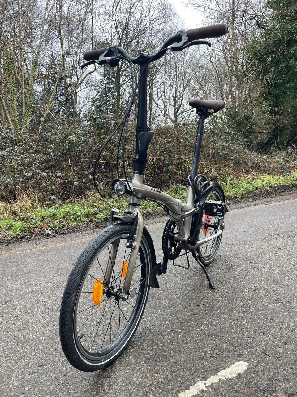 BTWIN Folding Bike Fold 500 Black Colour,brown Seat