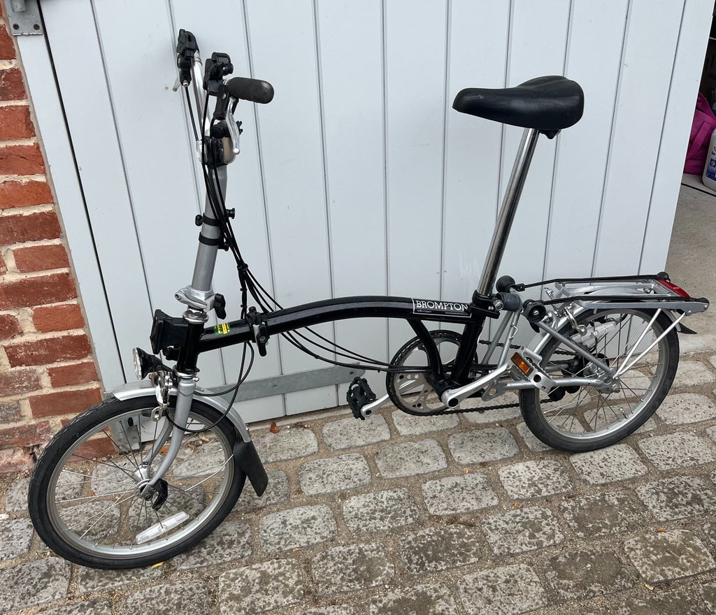 BROMPTON M6R-Plus - Black 6-gear Folding Bike with rear rack