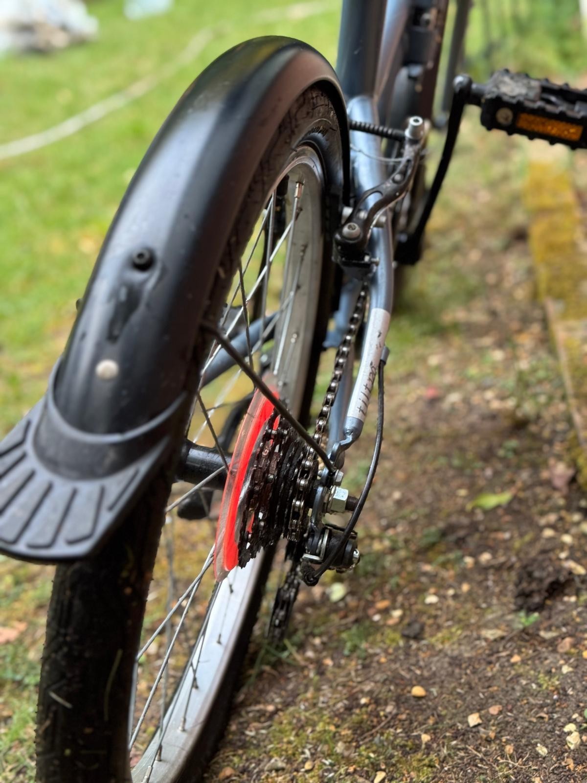 B'Twin Tilt 120 folding bike