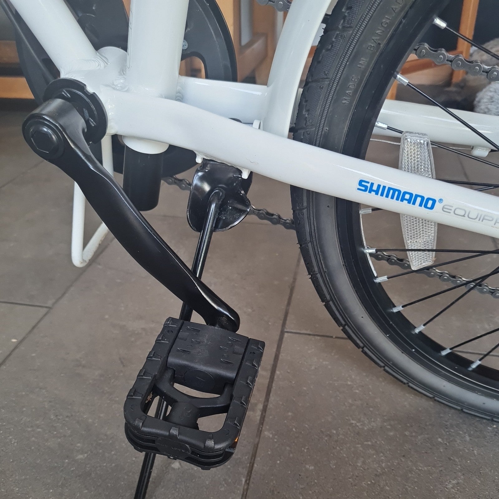 Cross CRF300 Folding Bike 20-inch Unisex White Wheel,pristine Condition