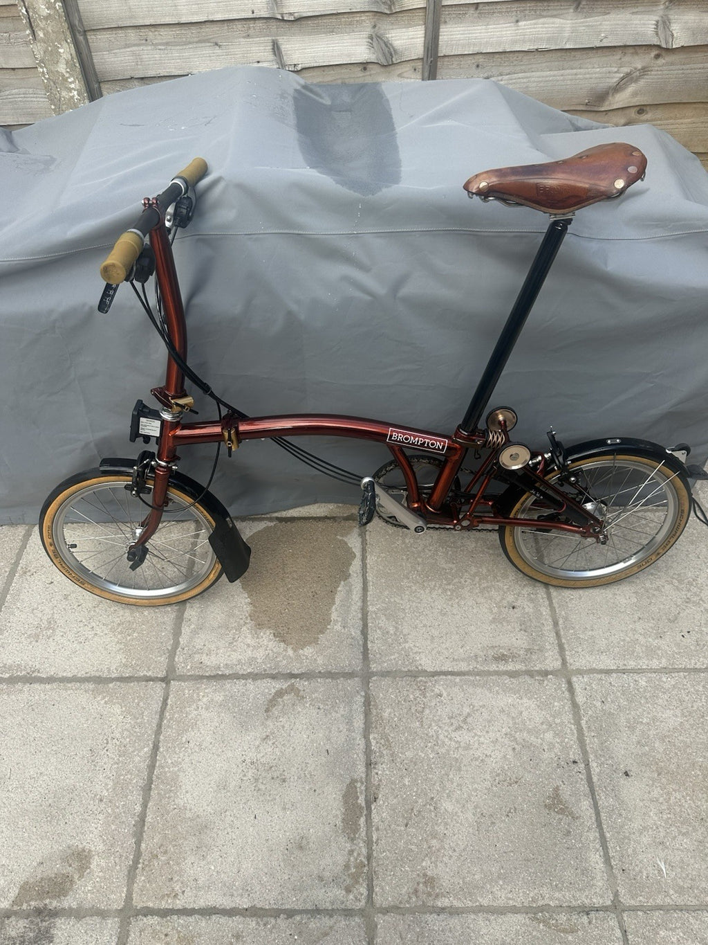 Brompton S6L, excellent condition £600+ in upgrades.