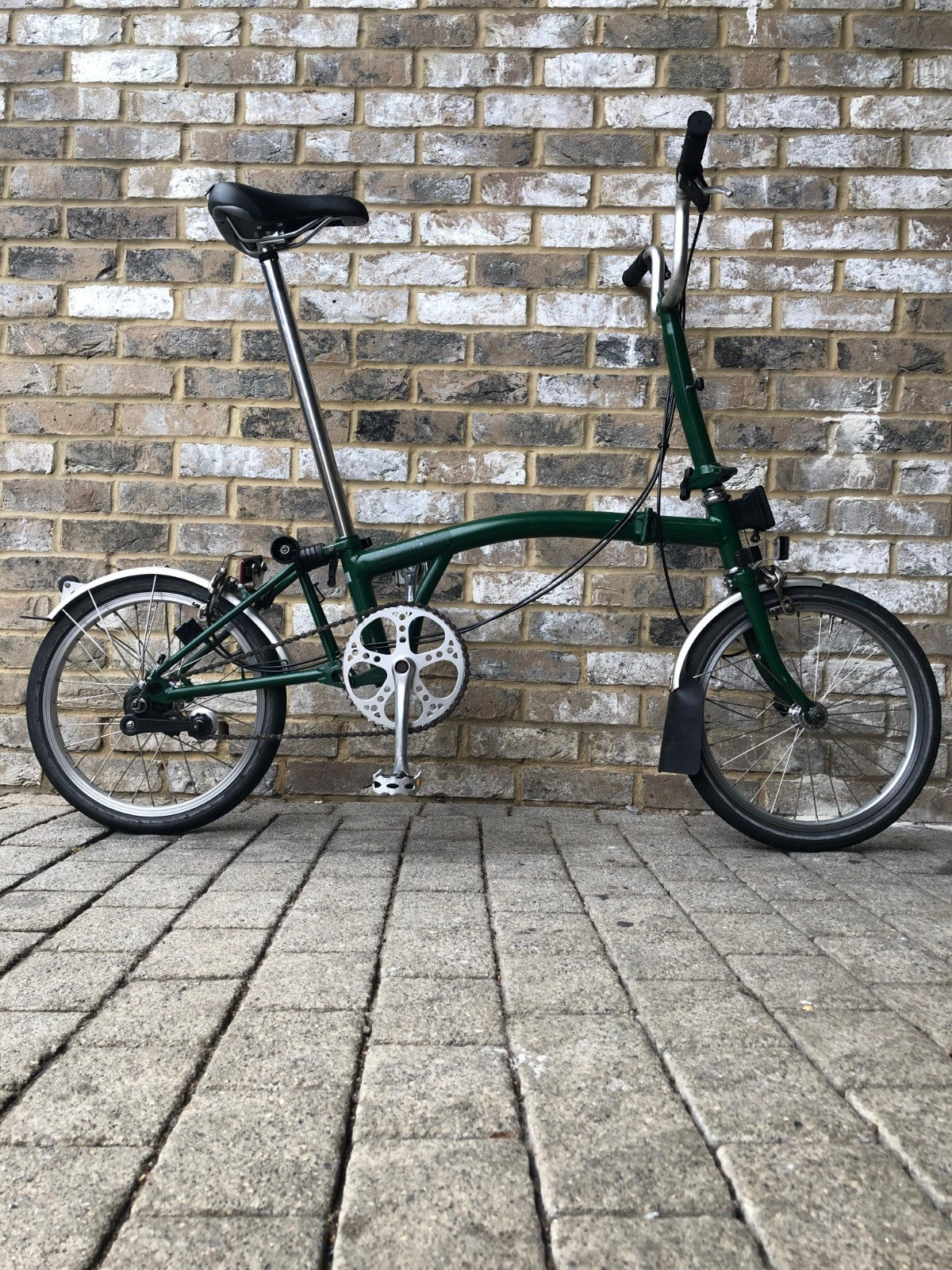 Brompton Racing Green 3 Speed Mid M3L - WORLDWIDE DELIVERY
