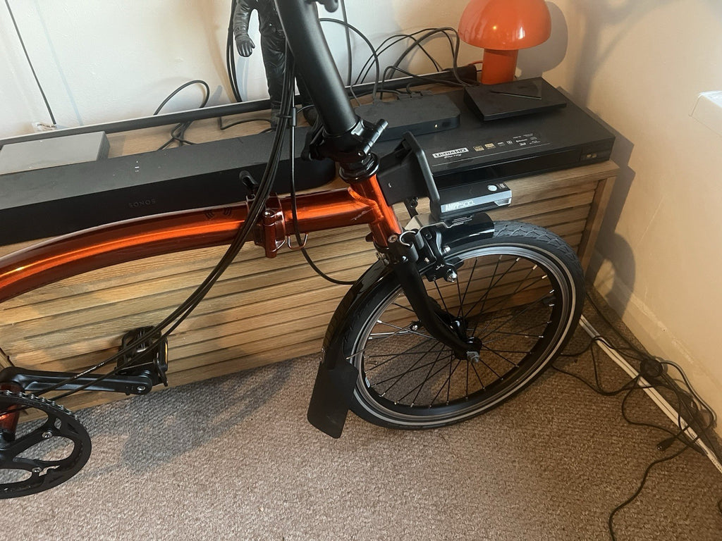 Brompton Flame Lacquer. Black Edition. 6 Speed. C line.