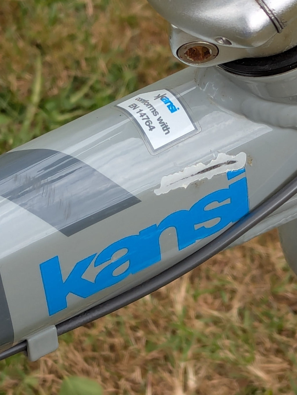 Kansi 3Twenty Folding Bike 20" 3-Speed White/Grey — Good condition