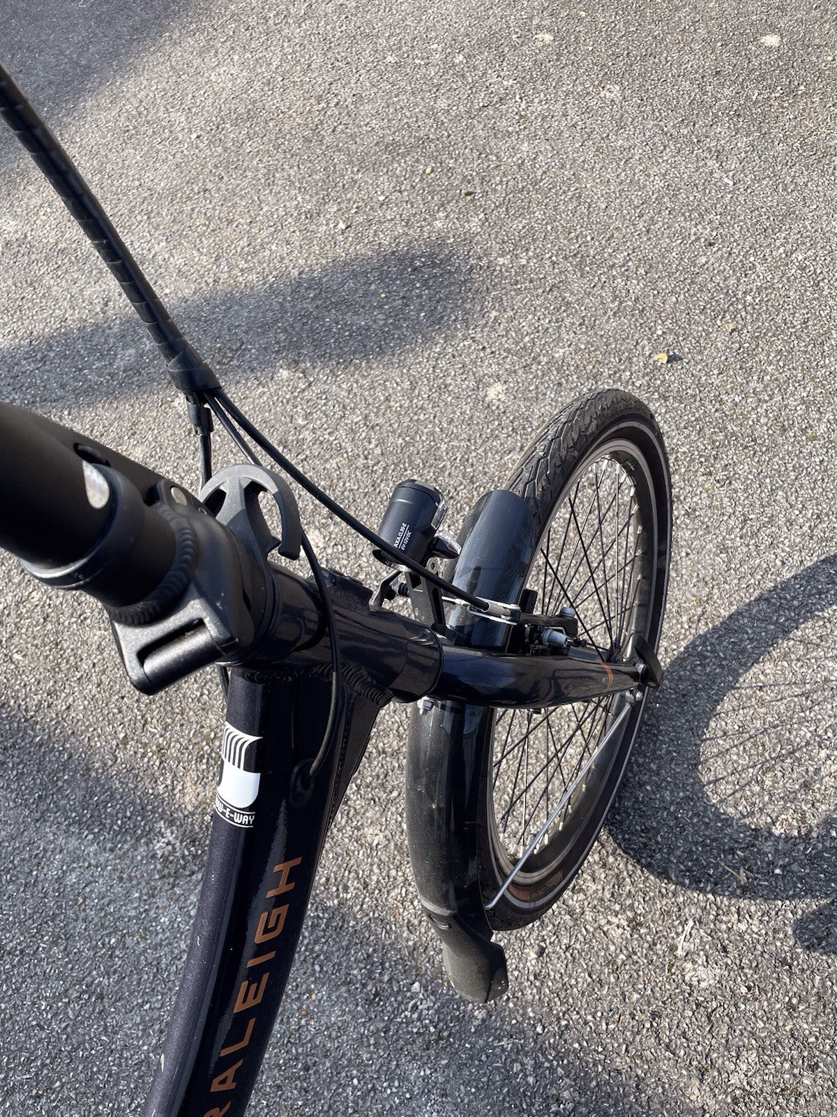 Rayleigh  Trans x Folding Bicycle 20 Inch 8 Speed Shimano Gears Black