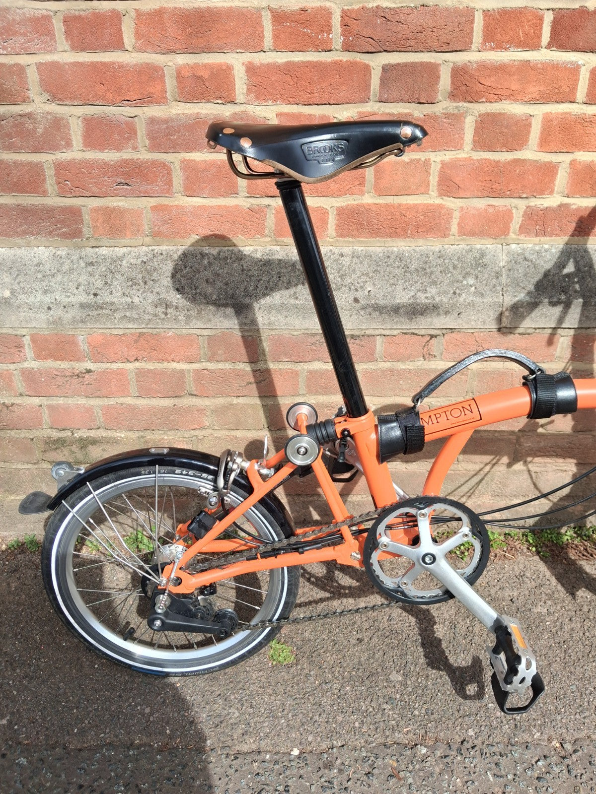 Brompton M6L Folding Bike Amazing Condition with Lots Of Extras