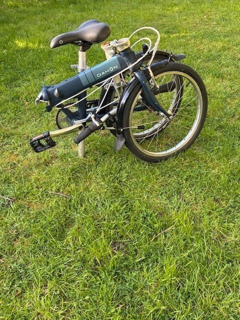 Dahon Vitesse Aluminium Folding Bike - blue