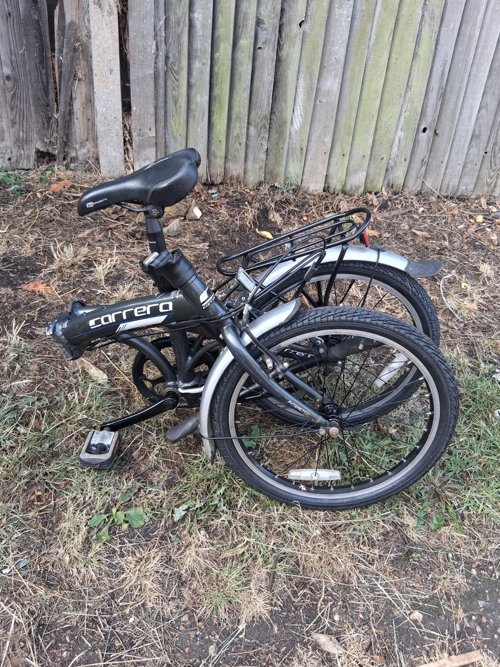 Carrera Intercity 8-Speed 20'' Folding Bike Wheels Black