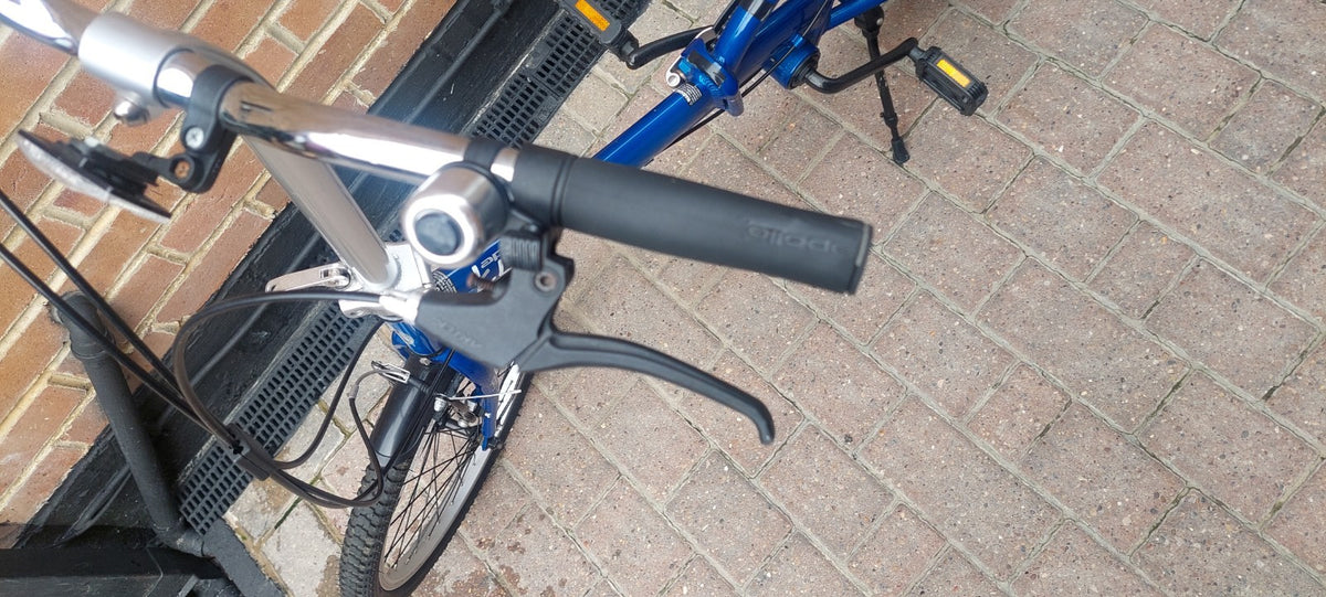 Apollo Tuck Folding Bike 20" 6-Speed