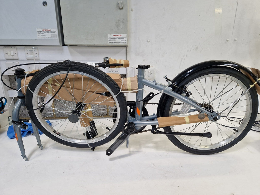 Apollo Tuck Folding Bike 20in Single-Speed One-Size Grey/Orange [Scuffed Wheel]