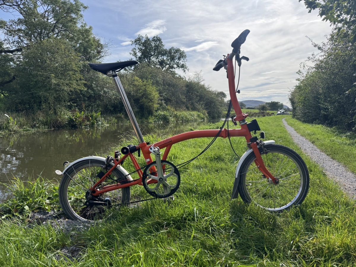 Brompton S3L Orange 3 Speed flat handlebars, Brooks Cambium Saddle