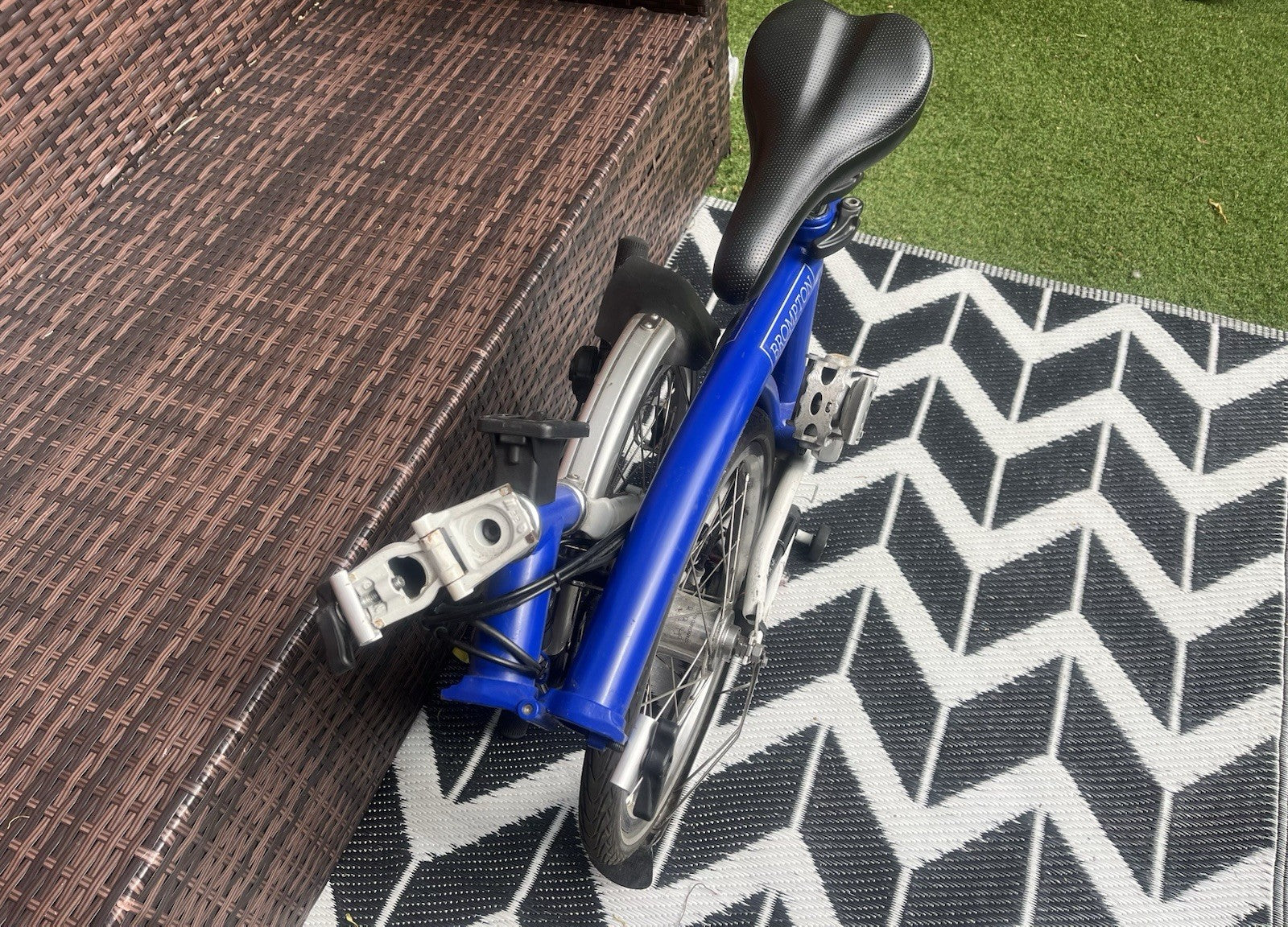 Brompton C Line 3 Speed With Dynamo Lights, Pump, Front Luggage Bag
