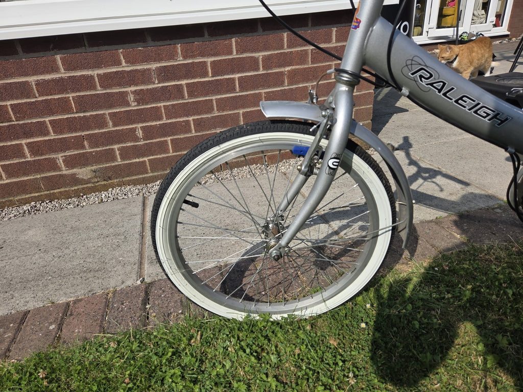 Raleigh Compact Vintage Folding Bike Bicycle Retro Cream White