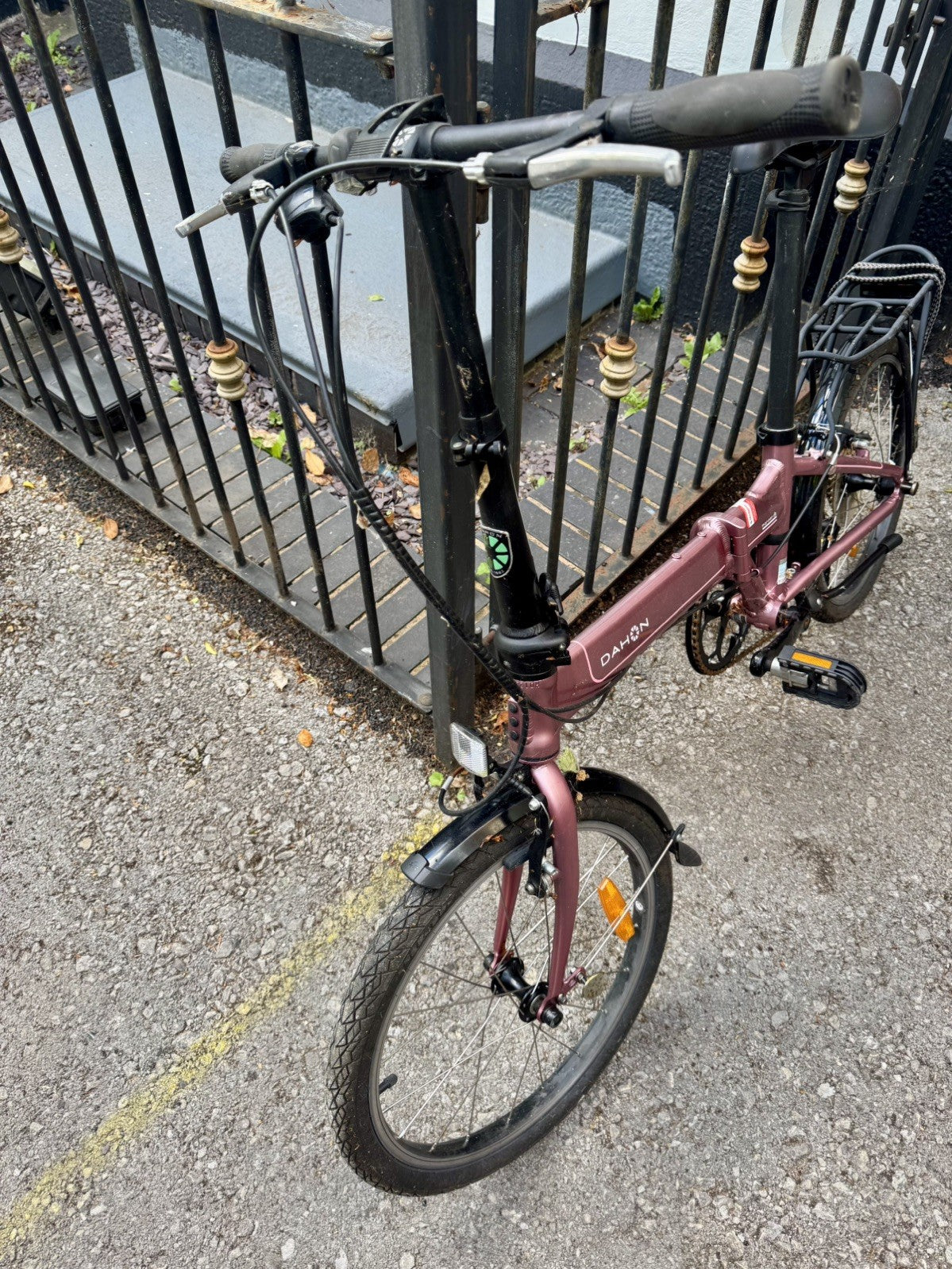 Dahon Mariner D8 Folding Bike 20" Wheel 8-Gear